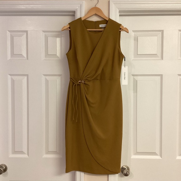 SOLD!!! Calvin Klein Clasp Tie Waist Dress - Picture 9 of 9